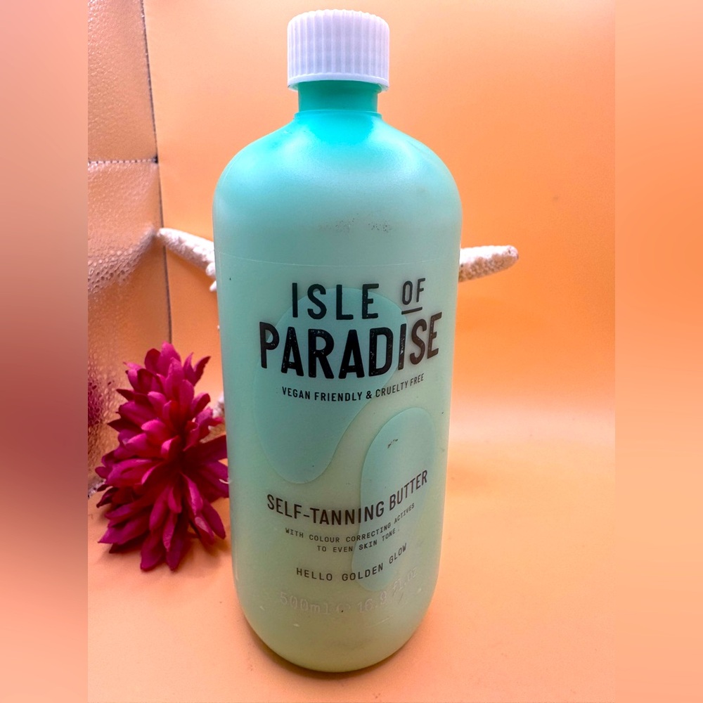 Isle of paradise self tanning butter with colour correcting actives